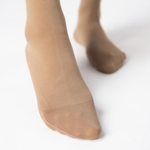 Компрессионные гольфы от отеков и варикоза, 1 класс, бежевые ТК.311 VivaLife ТК.311.11  VivaLife