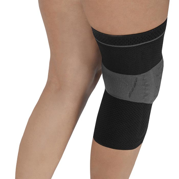 Бандаж компрессионный на коленный сустав на широкое бедро Т-8582/3 Evolution Silver (Т.44.82) 